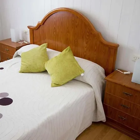 Apartman - 3 Bedrooms With Wifi And Sea Views - 06763